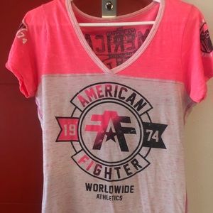 “American Fighter” women’s v-neck T-shirt in pink and white size large